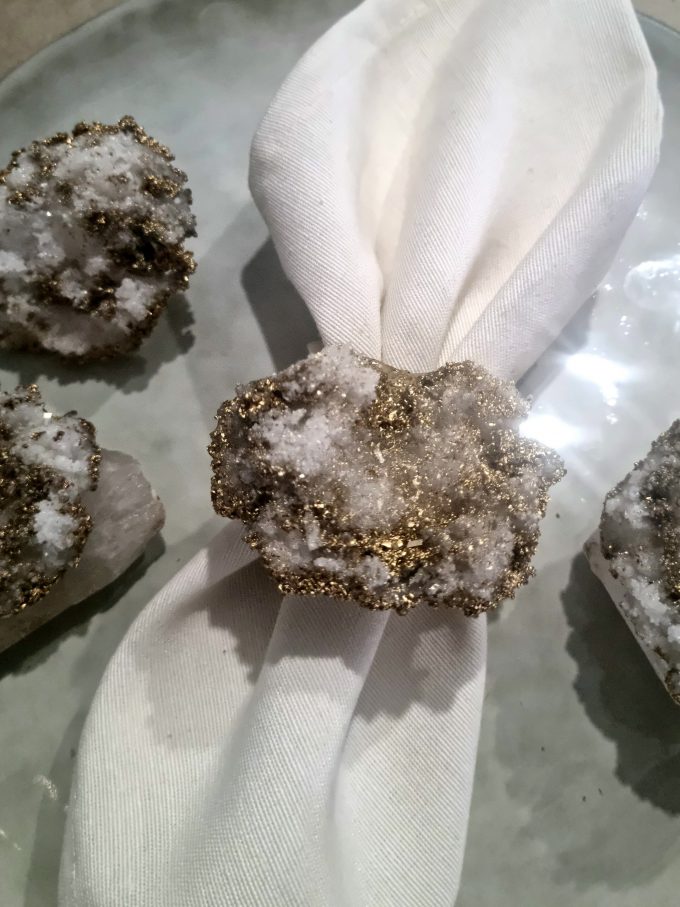 Les ronds de serviette
géode blanches / 6 pièces