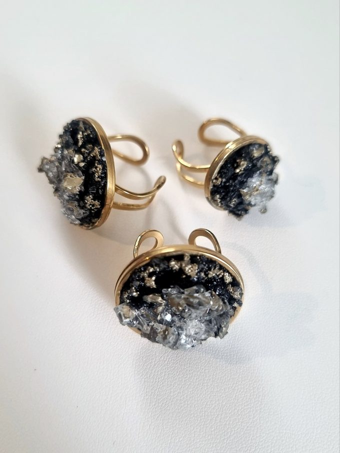Quartz nocturne -
Grande bague