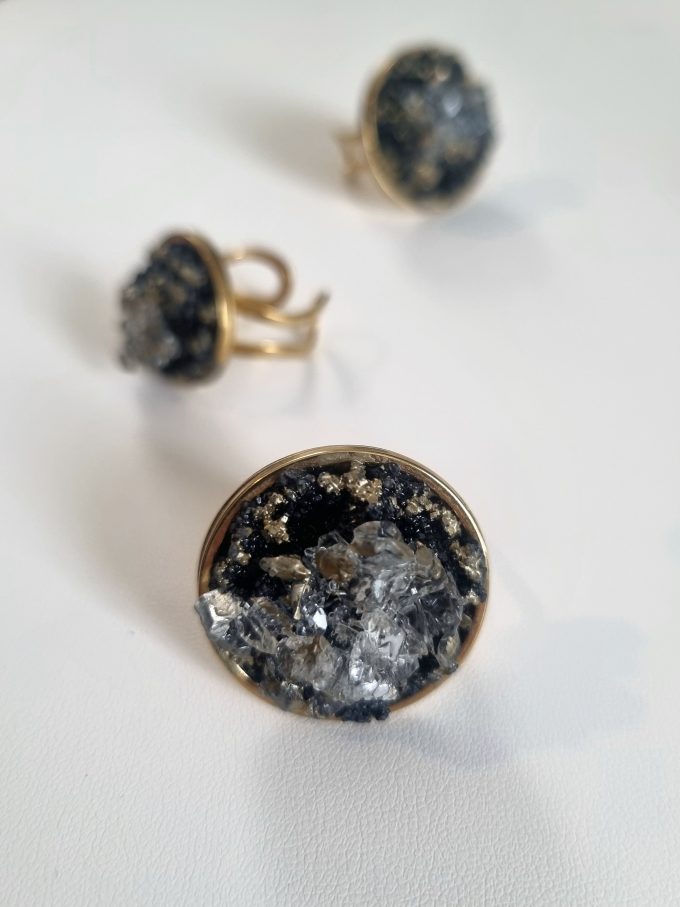 Quartz nocturne -
Grande bague