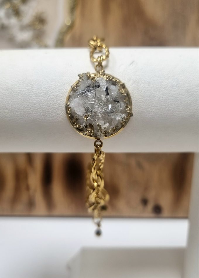 Bracelet Bissane Quartz blanc et minéraux petit pendentif